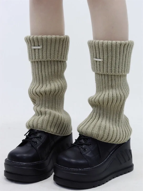 Academia label leg warmers