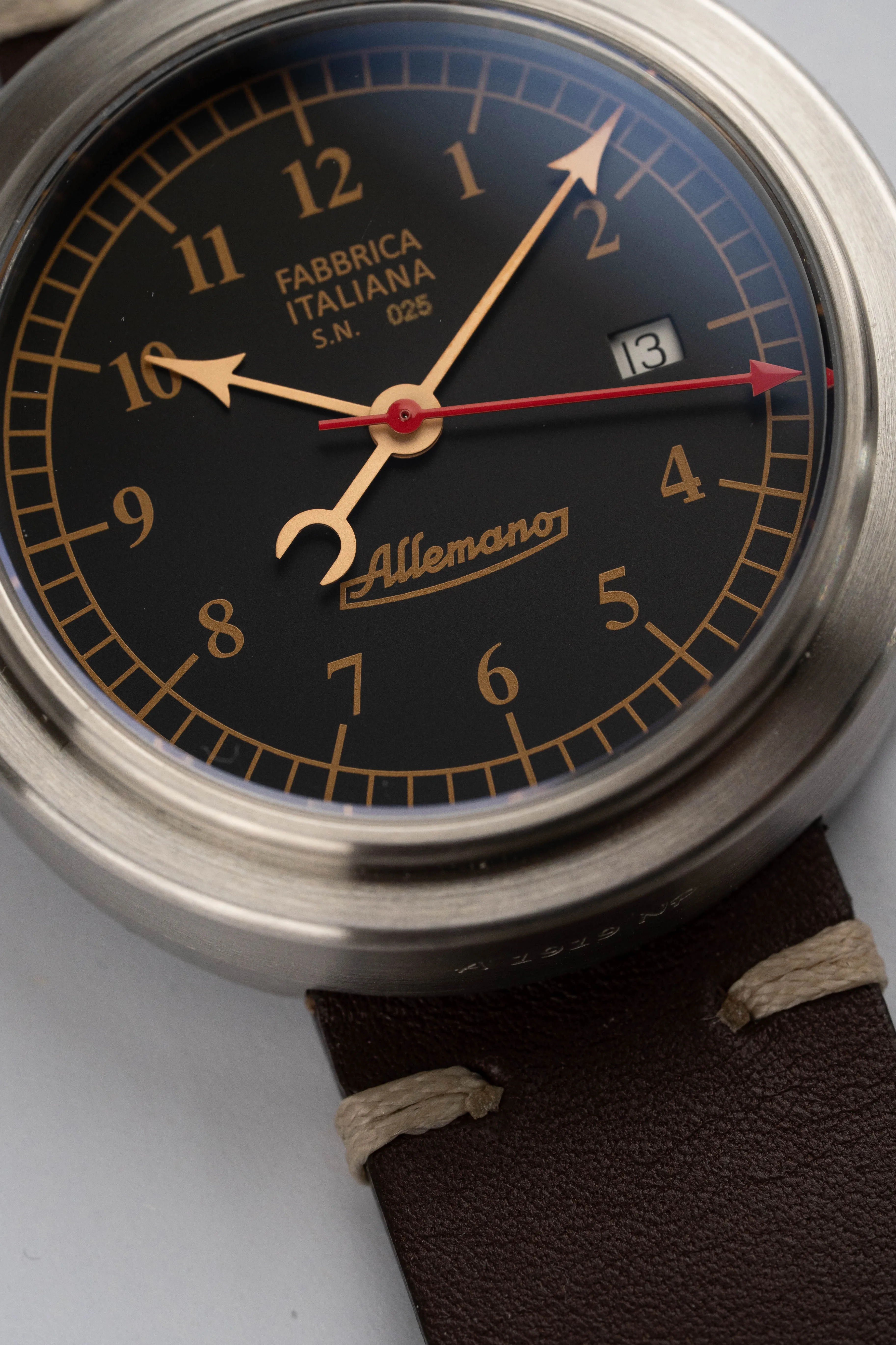 Allemano Day A 1919 Men's Black Watch DAY-A-1919-NP-PB