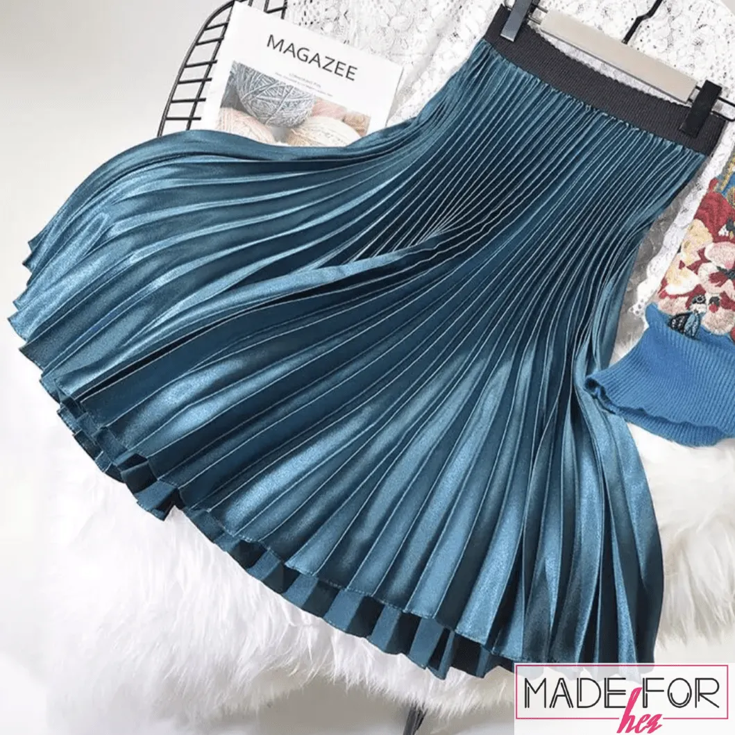 Client Shatabdi In Our Luxury Pleated Skirt