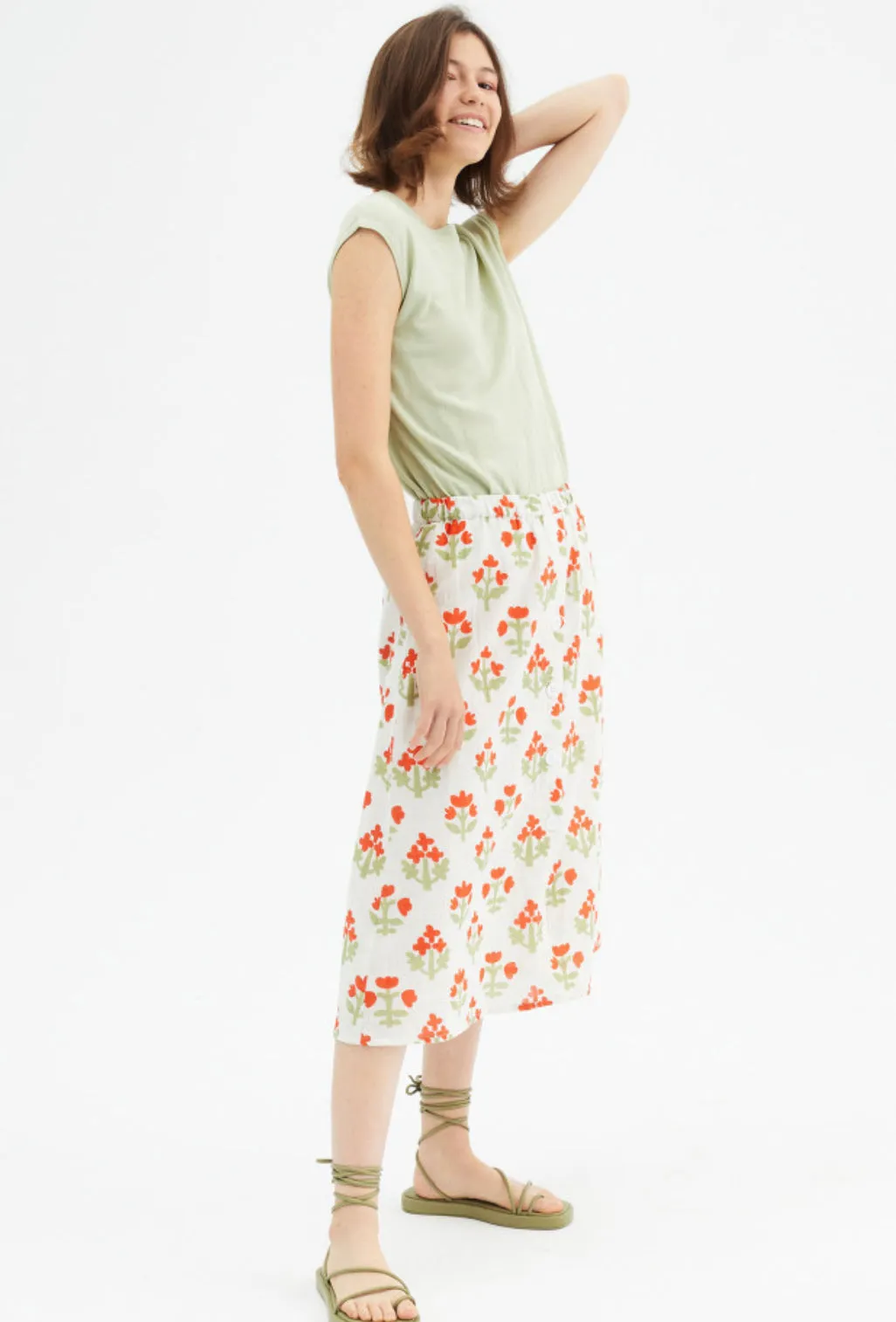 Compania Fantastica Button Detail Floral Skirt