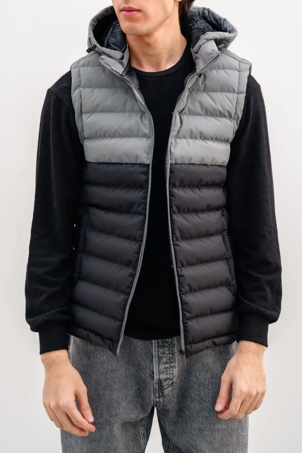 CONTRAST GILET