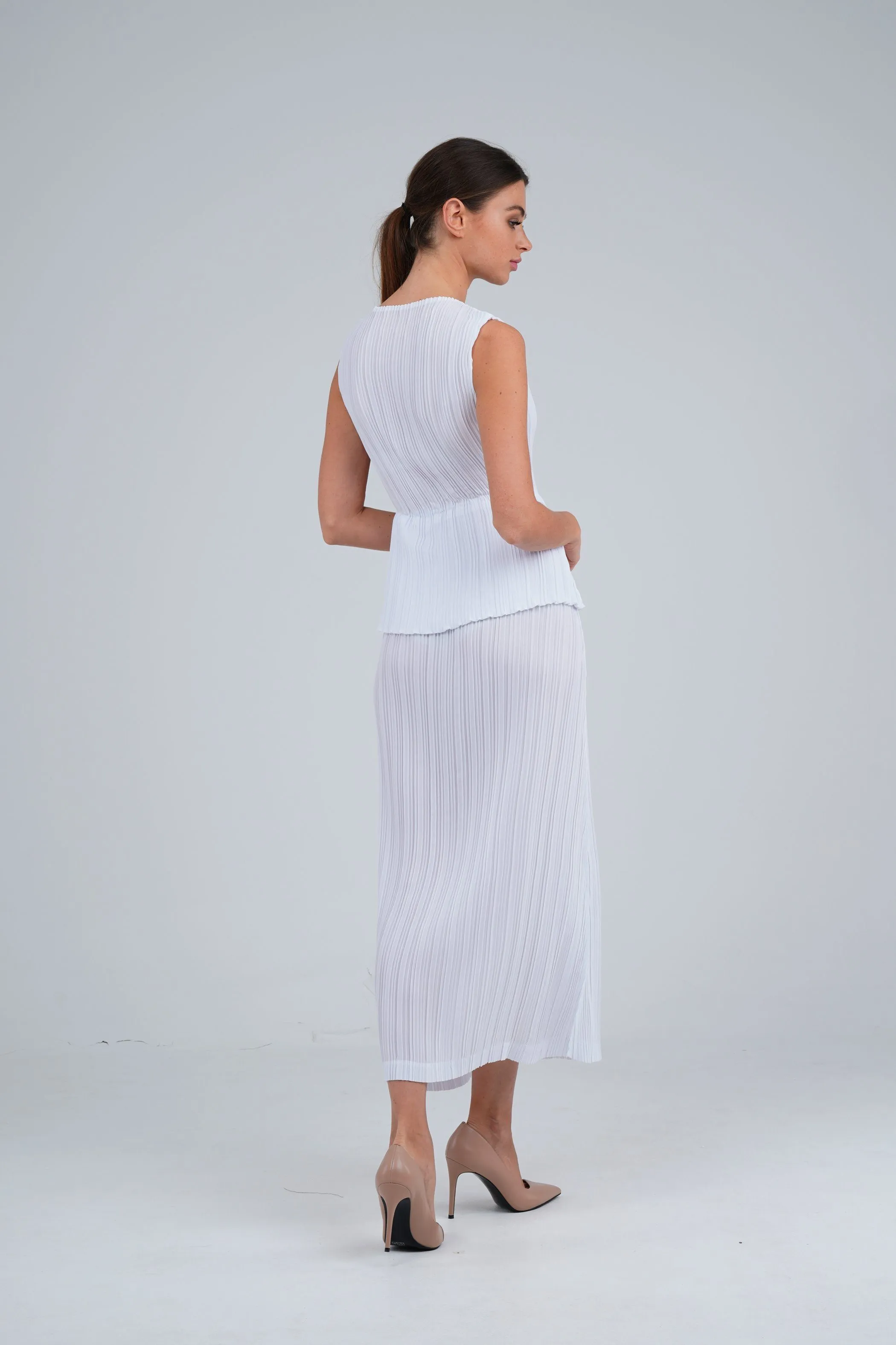 Dia Two Layer Pleated Dress With Narrow Waist