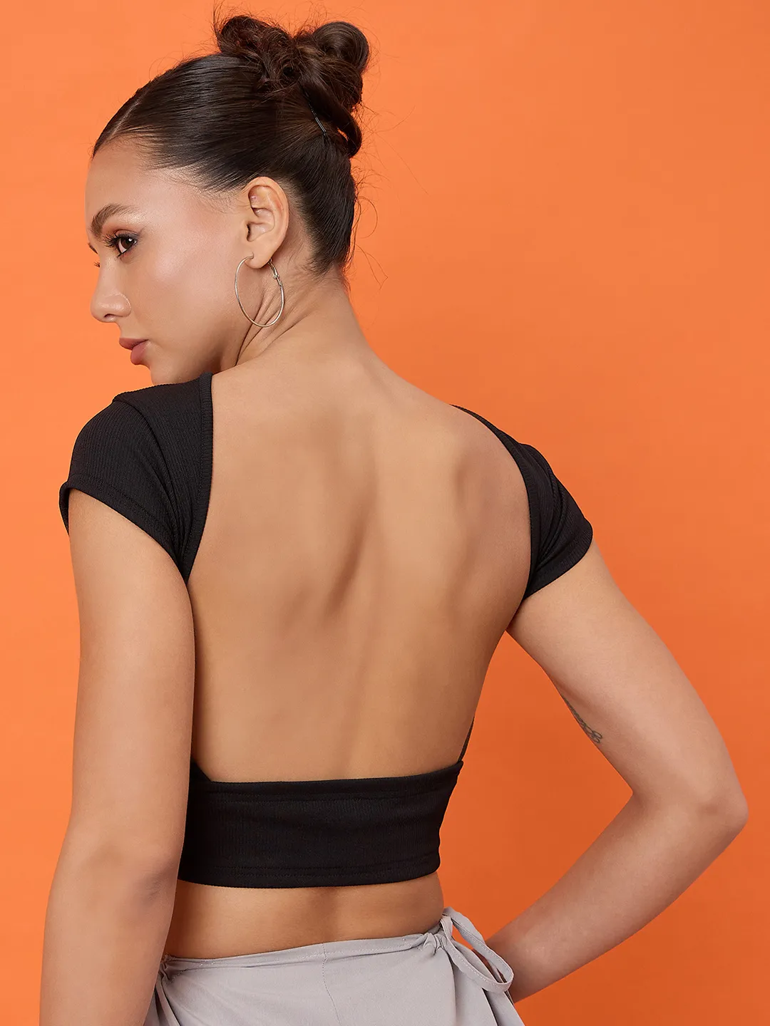 Half Sleeve Ribbed Stretchable Backless Top