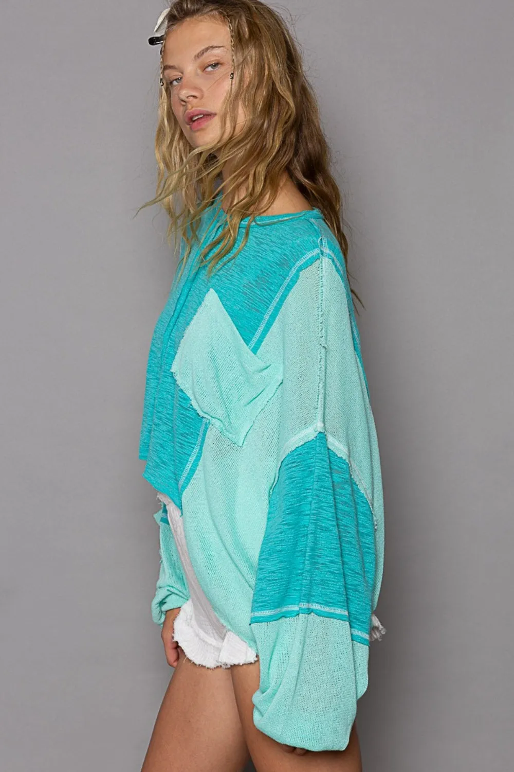 Hot Girl Contrast Stitch Exposed Seam High-Low Long Sleeve Top In Turquoise