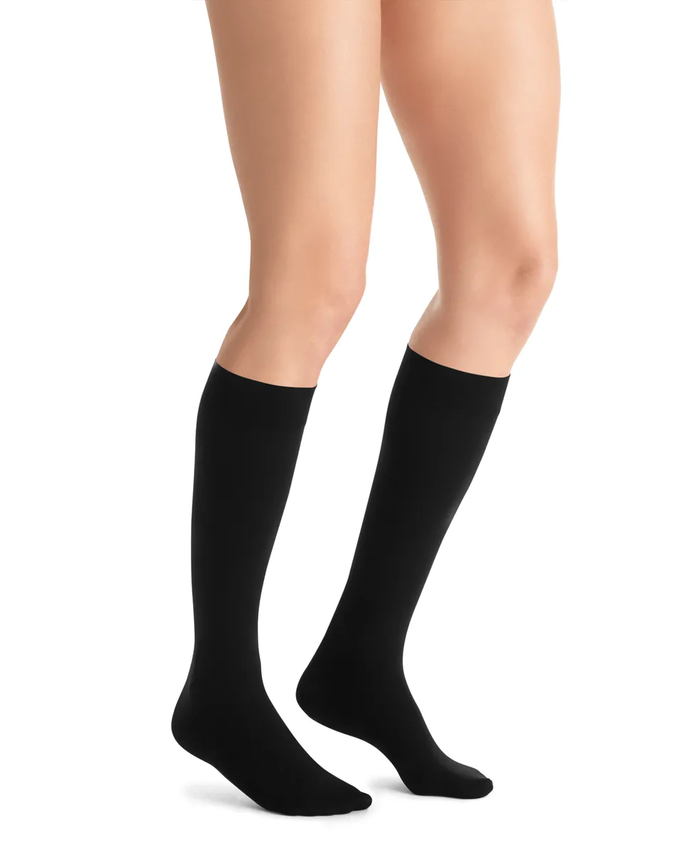 Jobst Opaque SoftFit Closed Toe 15-20 mmHg Knee Highs