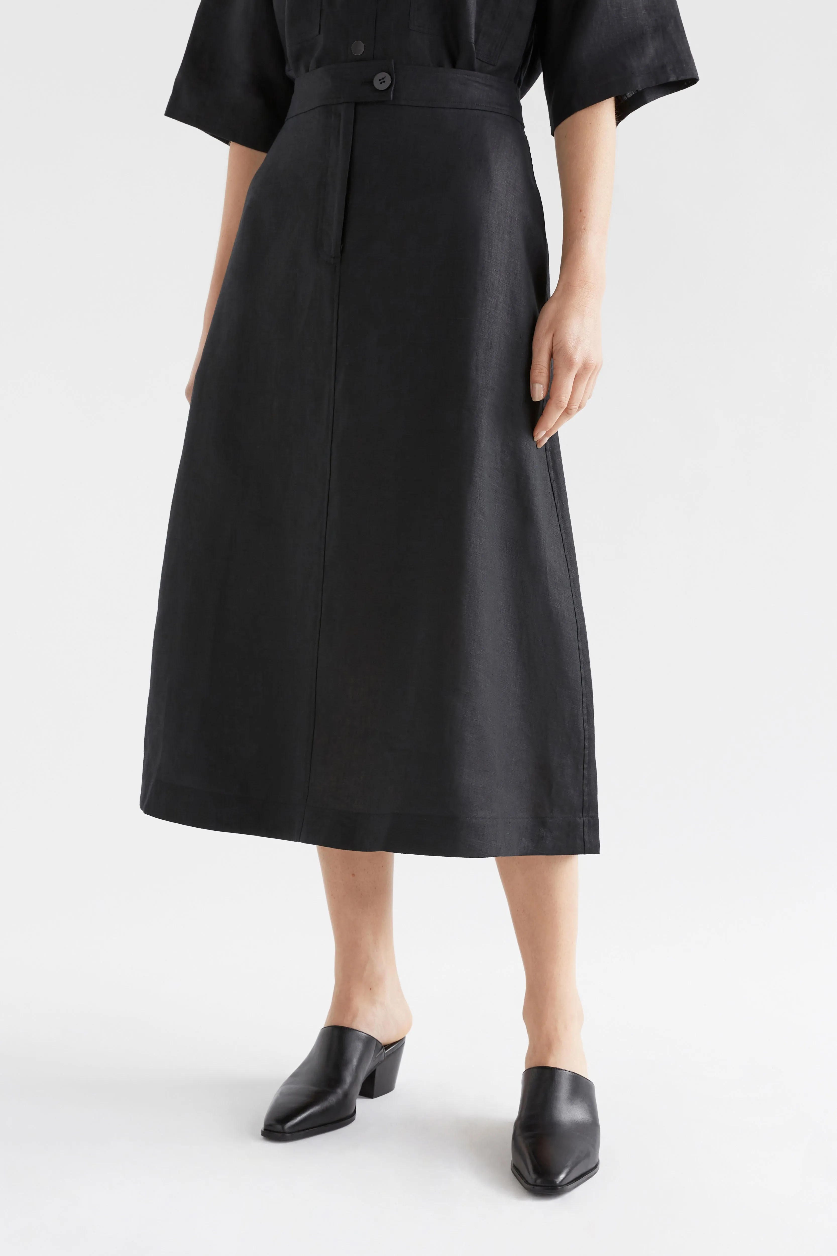 Nayte Linen Skirt