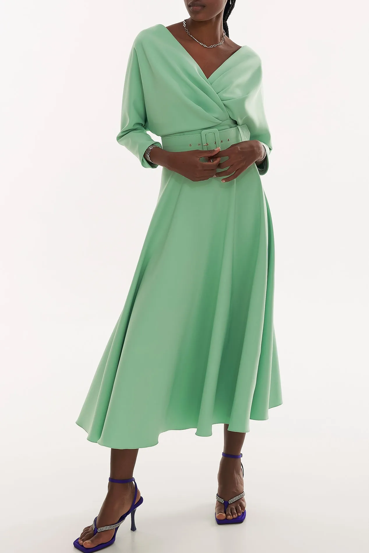 Reese Crepe Midi Dress in Aquamarine