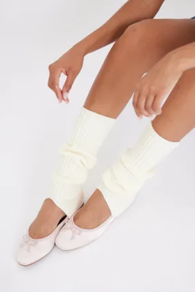 Ribbed Knitted Leg Warmers with Slits in Cream